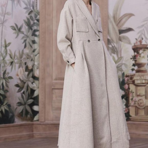 Rare Linennaive Cashmere Coat in Oat | EUC - Picture 5 of 9